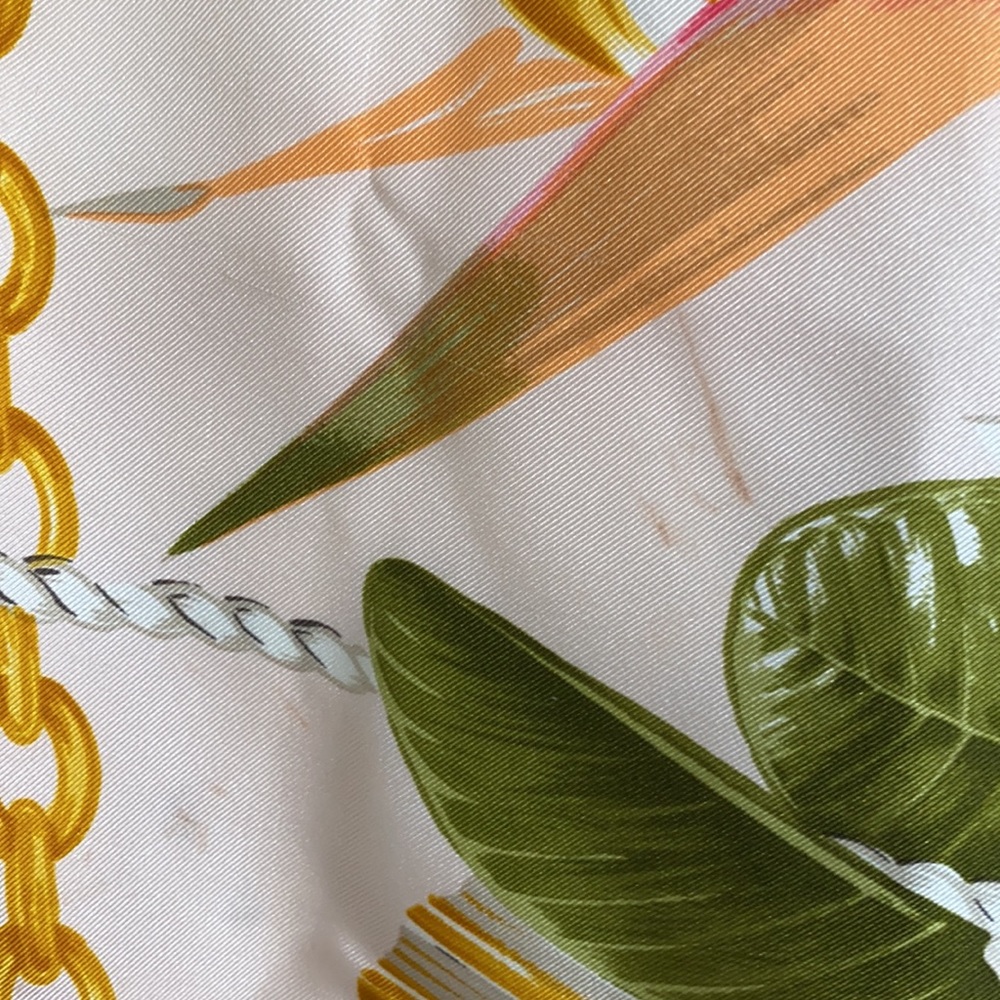 Large oversize silk scarf made in italy - Picture 9 of 13